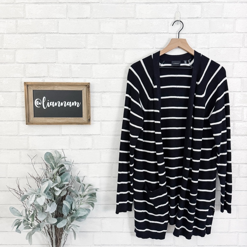 CYRUS Black and White Striped Open Cardigan Sweater